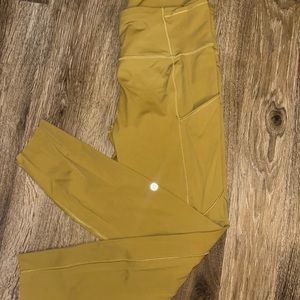 mustard lululemon leggings size 10